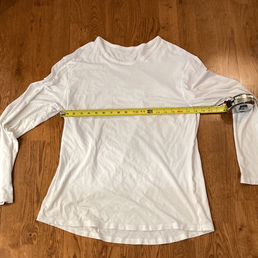 Lululemon 5 Year Basic Long Sleeve White - Picture 7 of 9